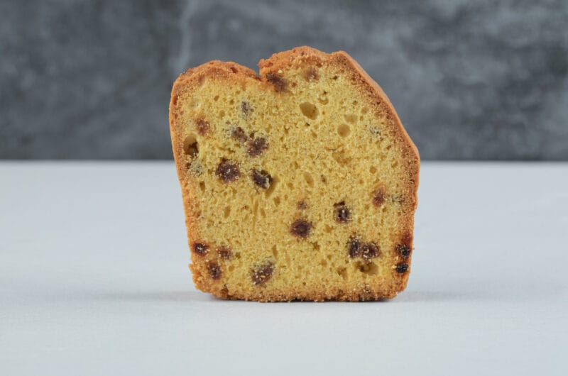 Quatre-quarts moelleux aux pépites de chocolat