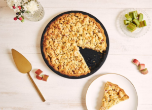Tarte Moelleuse Rhubarbe & Amandes – Saveur Printanière