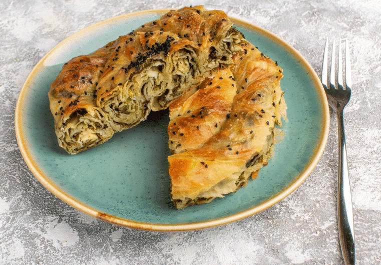 Spanakopita roulée aux épinards et féta